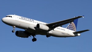 Photo of N434UA - Airbus A320-232 operated by United Airlines