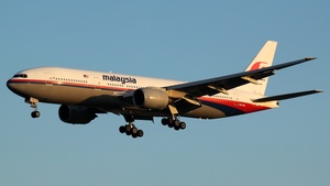 Photo of 9M-MRJ - Boeing 777-2H6(ER) operated by Malaysia Airlines