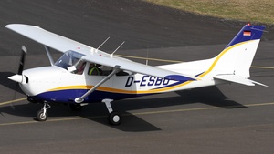 Photo of D-ESBO - Reims-Cessna F172P Skyhawk II operated by Hanseatischer Fliegerclub Düsseldorf