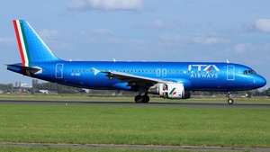Photo with serial 1226 - Airbus A320-214