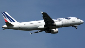 Photo of F-GKXF - Airbus A320-214 operated by Air France
