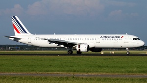 Photo of F-GTAN - Airbus A321-212 operated by Air France