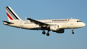 Photo of F-GPMB - Airbus A319-113 operated by Air France
