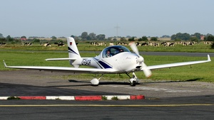Photo of D-EAQR - Aquila A210 operated by Fliegerclub Kufstein-Langkampfen