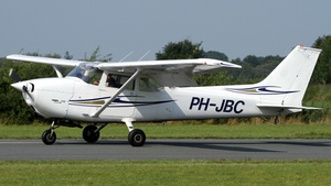 Photo of PH-JBC - Reims-Cessna F172M Skyhawk operated by Aeroclub Hilversum-Amsterdam