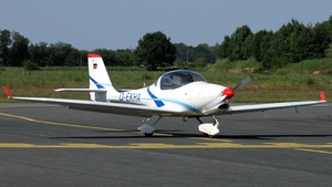 Photo of D-EKHA - Aquila A210 operated by Luftsportverein Rhein-Main