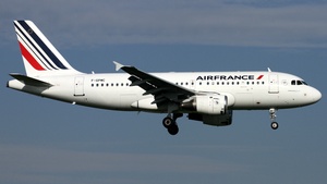 Photo of F-GPMC - Airbus A319-113 operated by Air France