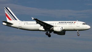Photo of F-HEPA - Airbus A320-214 operated by Air France