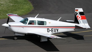 Photo of D-EIIY - Mooney M20J 201 operated by Private