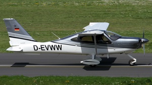 Photo of D-EVWW - Tecnam P2010 operated by Private