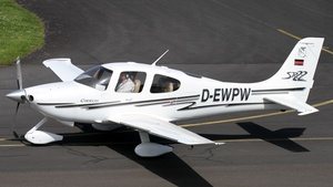 Photo of D-EWPW - Cirrus SR22 G1 operated by Private