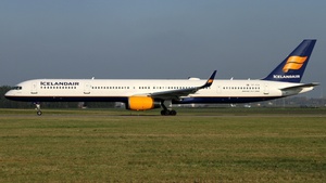 Photo of TF-FIX - Boeing 757-308 operated by Icelandair