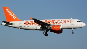 Photo of G-EZDK - Airbus A319-112 operated by easyJet