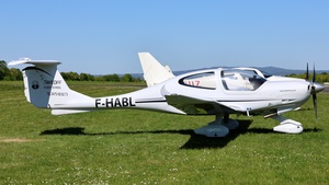 Photo of F-HABL - Diamond DA40 Diamond Star TDI operated by Takeoff Aviation Club