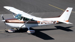 Photo of D-EKRM - Cessna 172P Skyhawk II operated by Luftsportverein Rietberg