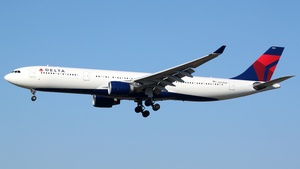 Photo of N813NW - Airbus A330-323 operated by Delta Air Lines
