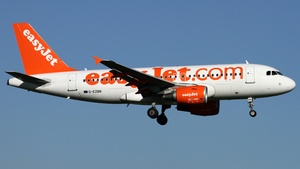 Photo of G-EZBN - Airbus A319-111 operated by easyJet