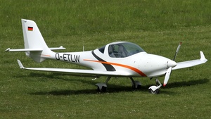 Photo of D-ETLW - Aquila A210 operated by Hanseatischer Fliegerclub Frankfurt