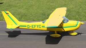 Photo of D-EFYC - Reims-Cessna F172G Skyhawk operated by Private