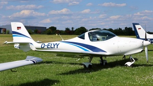 Photo of D-ELYY - Aquila A210 operated by Luftsportclub und Flugschule Arnsberg