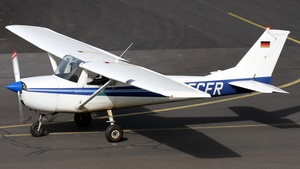 Photo of D-ECFR - Reims-Cessna F150K operated by Flugschule Albatros