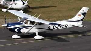Photo of D-EPAR - Cessna T182T Turbo Skylane TC operated by Private