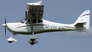 Photo of D-MFGE - FK-Lightplanes FK9 Mk.VI operated by Private