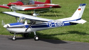 Photo of D-EIBG - Reims-Cessna F152 operated by Motorflugschule Egelsbach