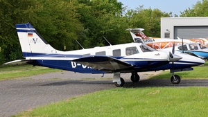 Photo of D-GXXX - Piper PA-34-220T Seneca V operated by Private