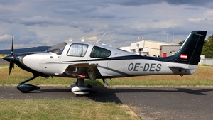 Photo of OE-DES - Cirrus SR22T G5 GTS operated by Private