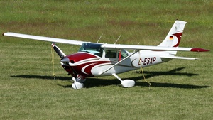 Photo of D-ESAP - Cessna 182Q Skylane operated by Private