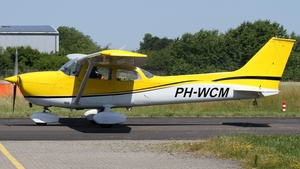 Photo of PH-WCM - Reims-Cessna F172M Skyhawk operated by Private