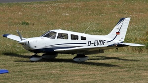 Photo of D-EVOF - Piper PA-28-181 Archer III operated by Luftsportverein Vilshofen