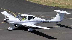 Photo of PH-RAC - Diamond DA40 Diamond Star TDI operated by Rotterdamsche Aero Club