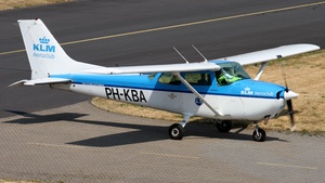 Photo of PH-KBA - Cessna 172P Skyhawk II operated by KLM Aeroclub