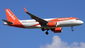 HB-AYR