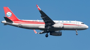 Photo of B-1822 - Airbus A320-232 operated by Sichuan Airlines