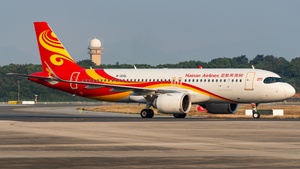 Photo of B-32GL - Airbus A320-251N operated by Hainan Airlines