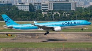 Photo of HL8027 - Airbus A330-323 operated by Korean Air