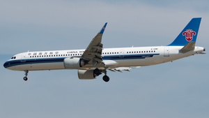 Photo of B-32MP - Airbus A321-251NX operated by China Southern Airlines