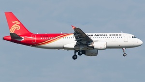 Photo of B-6568 - Airbus A320-214 operated by Shenzhen Airlines