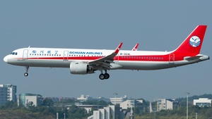 Photo of B-324L - Airbus A321-271N operated by Sichuan Airlines