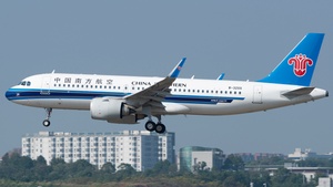 Photo of B-32SS - Airbus A320-251N operated by China Southern Airlines