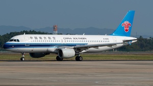 Photo of B-6255 - Airbus A320-214 operated by China Southern Airlines