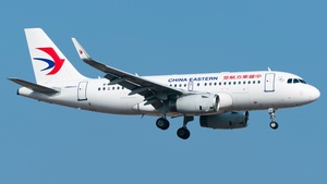 Photo of B-6456 - Airbus A319-132 operated by China Eastern Airlines