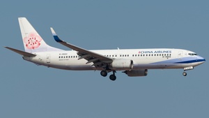 Photo of B-18660 - Boeing 737-8SH operated by China Airlines