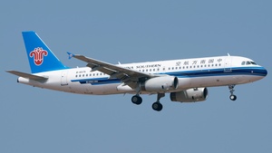 Photo of B-6575 - Airbus A320-232 operated by China Southern Airlines