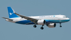 Photo of B-32S0 - Airbus A320-251N operated by Xiamen Airlines