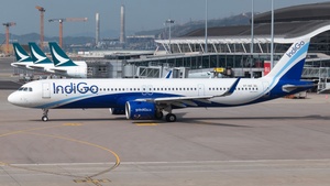 Photo of VT-IUC - Airbus A321-271NX operated by IndiGo