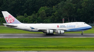 Photo of B-18725 - Boeing 747-409F operated by China Airlines Cargo